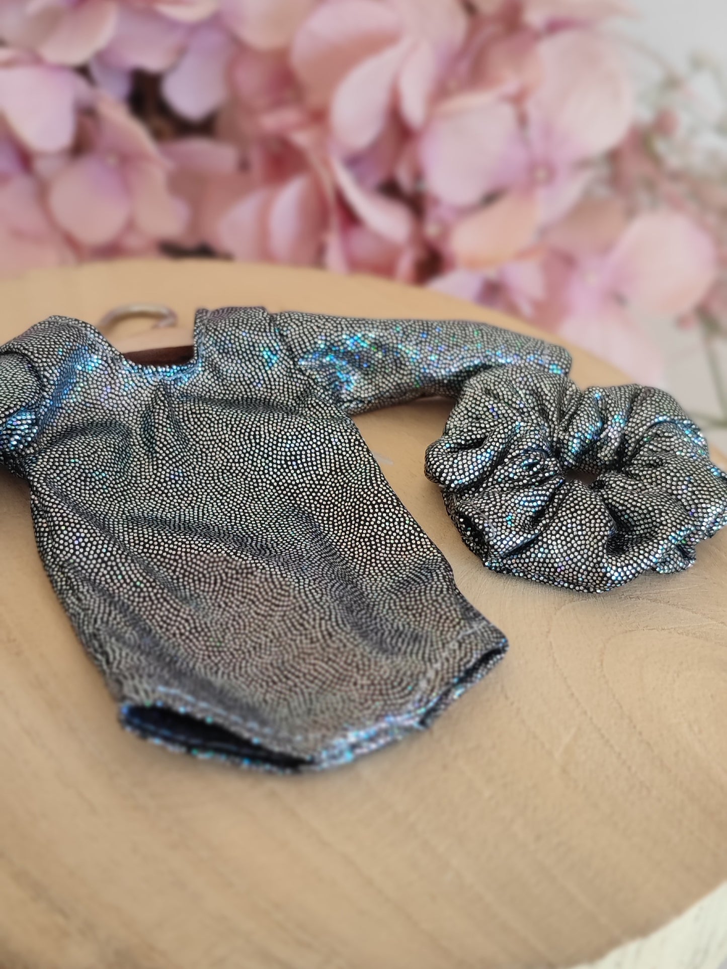 Conjunto maillot y coletero de muñeca gimnasta