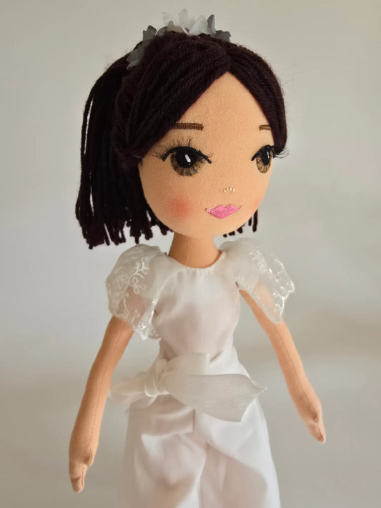 Muñeca de comunion con mono