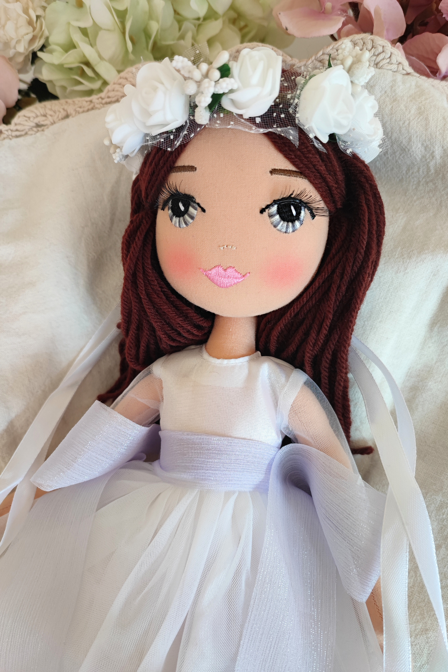 Corona flores blancas: Muñeca de Comunión