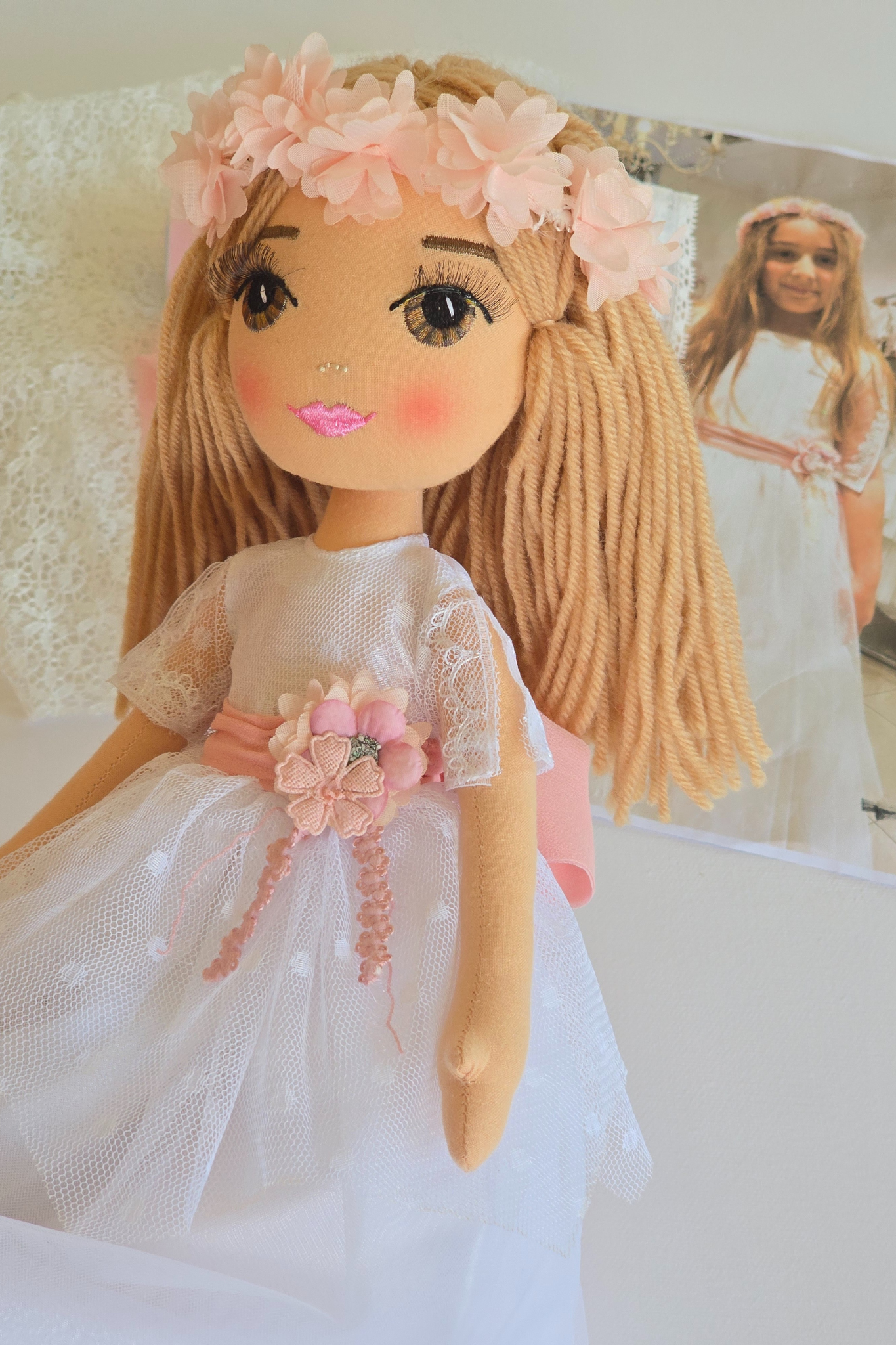 Muñeca de comunión personalizada