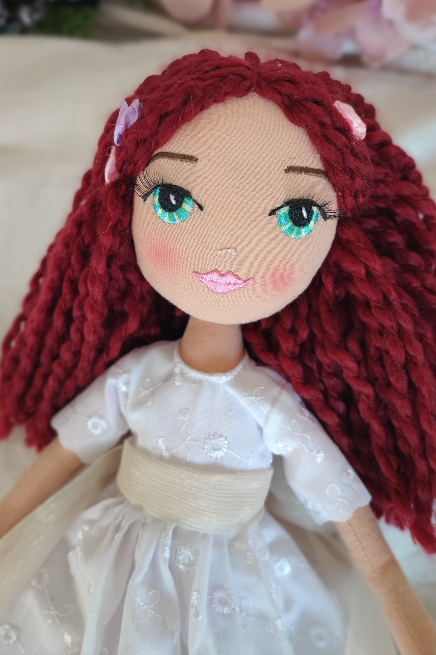 Elige tu Muñeca de Comunión con el Vestido Agua