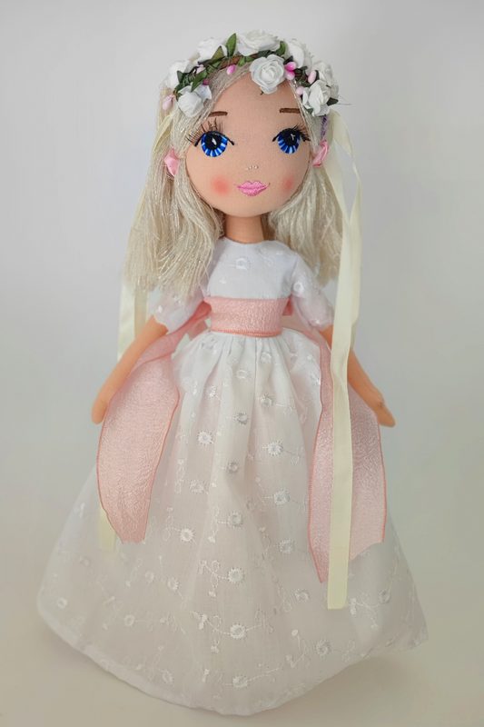 Elige tu Muñeca de Comunión con el Vestido Agua
