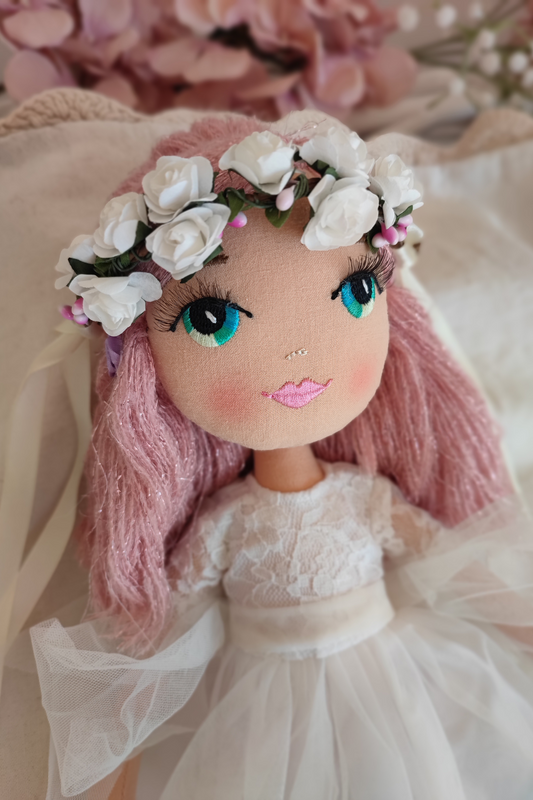 Elige tu Muñeca de Comunión con el Vestido Alma