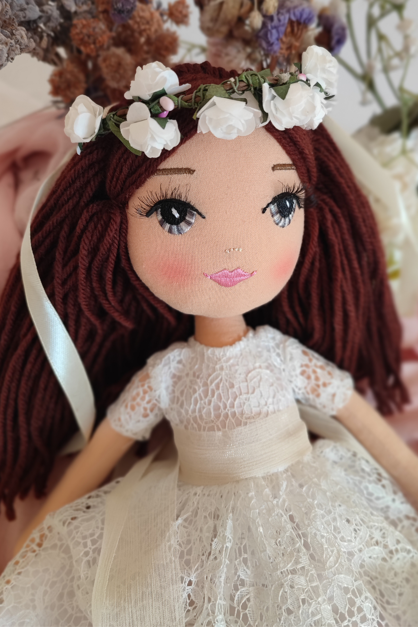 Elige tu Muñeca de Comunión con el Vestido Azahar