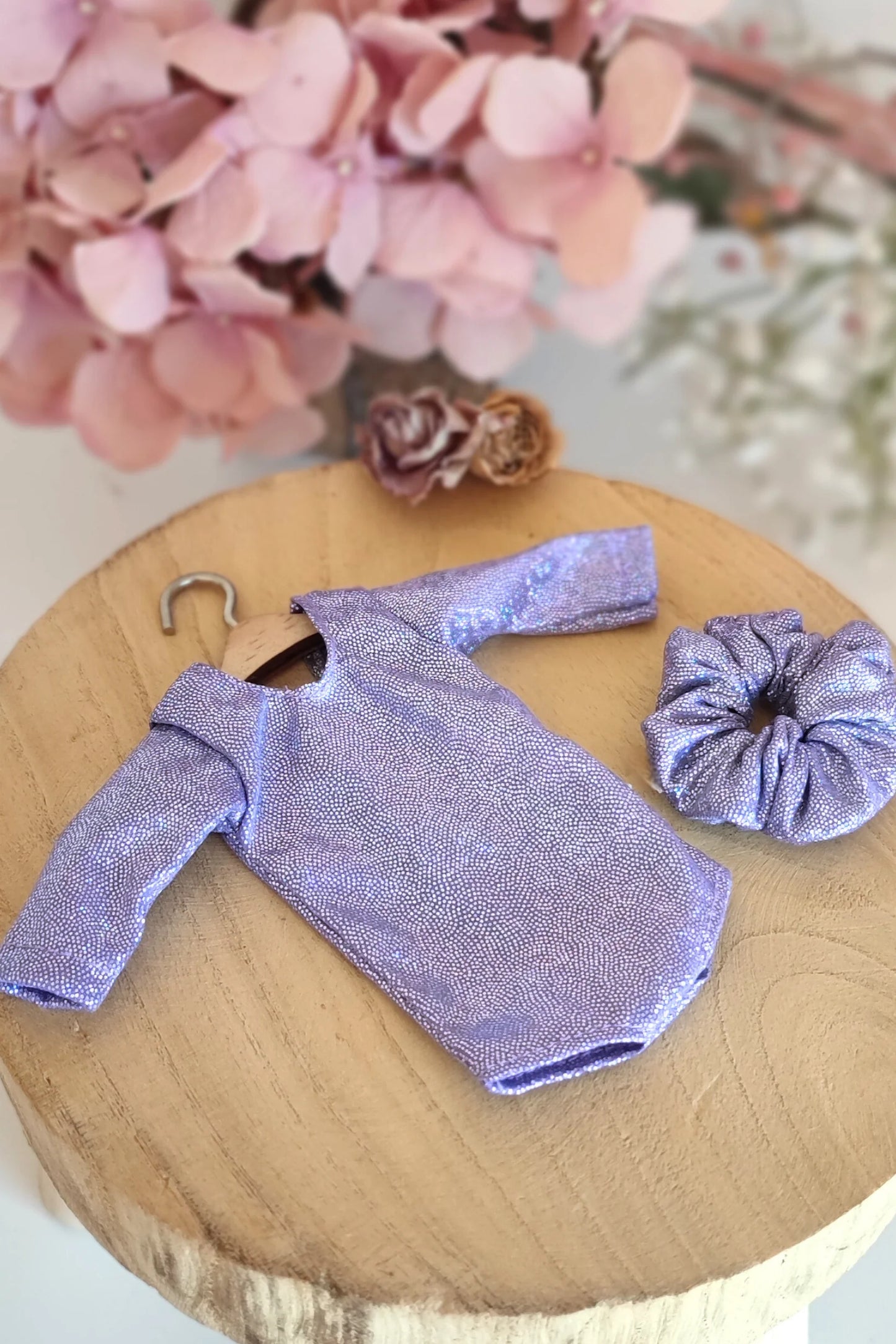 Kit de Perchero + 7 colores de Maillots y Coleteros a tu elección + Regalo 7 Perchas