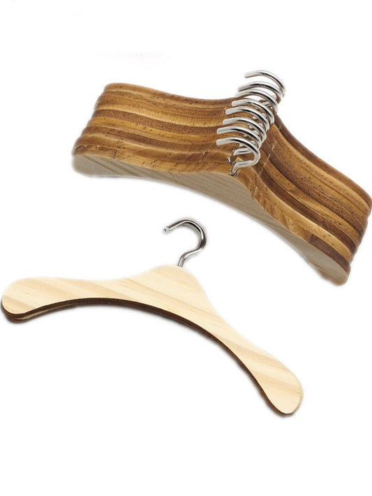 Pack 8 mini perchas madera Drimydolls