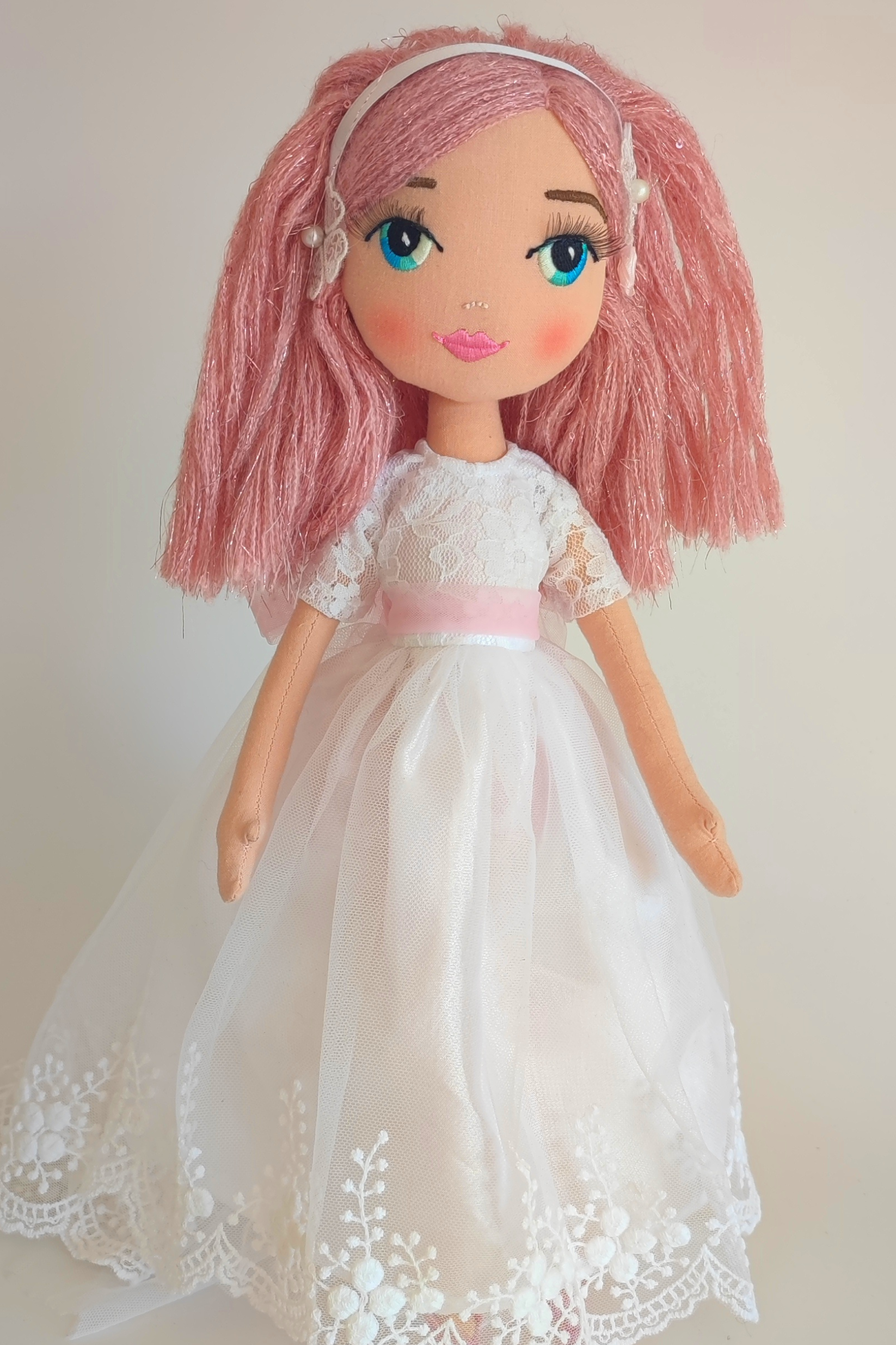 Mu eca de comuni n Maia Drimydolls