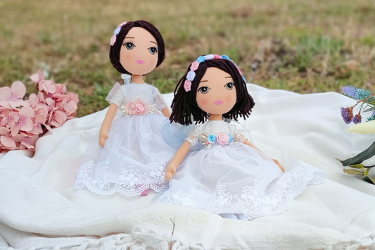 Celebra la Comunión con un toque único: Muñecas personalizadas en Drimydolls