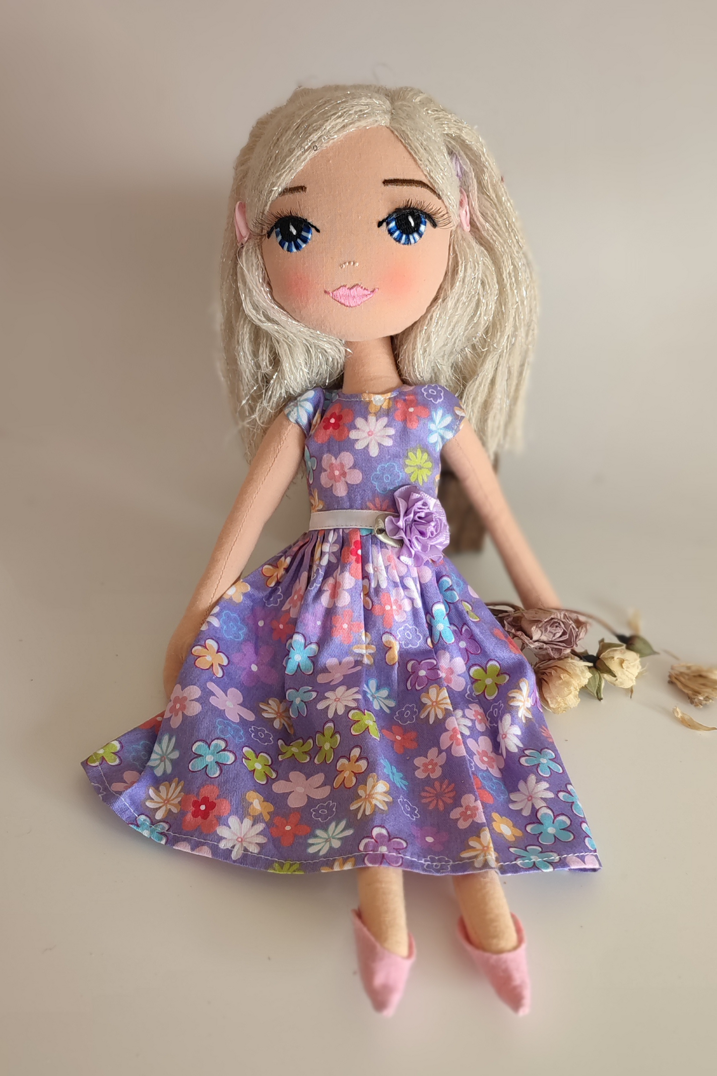 Eira Provenza Morado