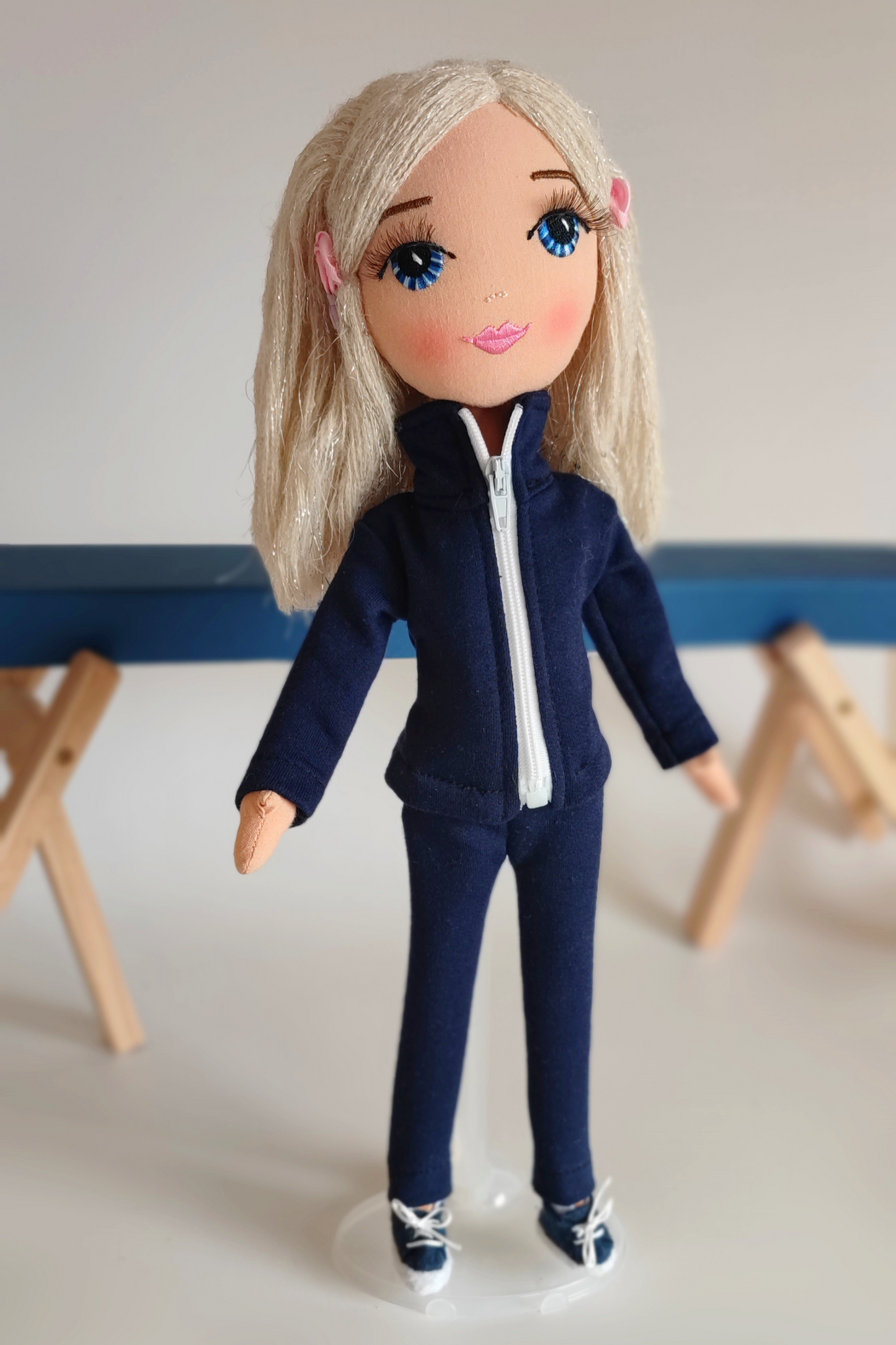 Muñeca Gimnasta: Pelo Rubio Claro