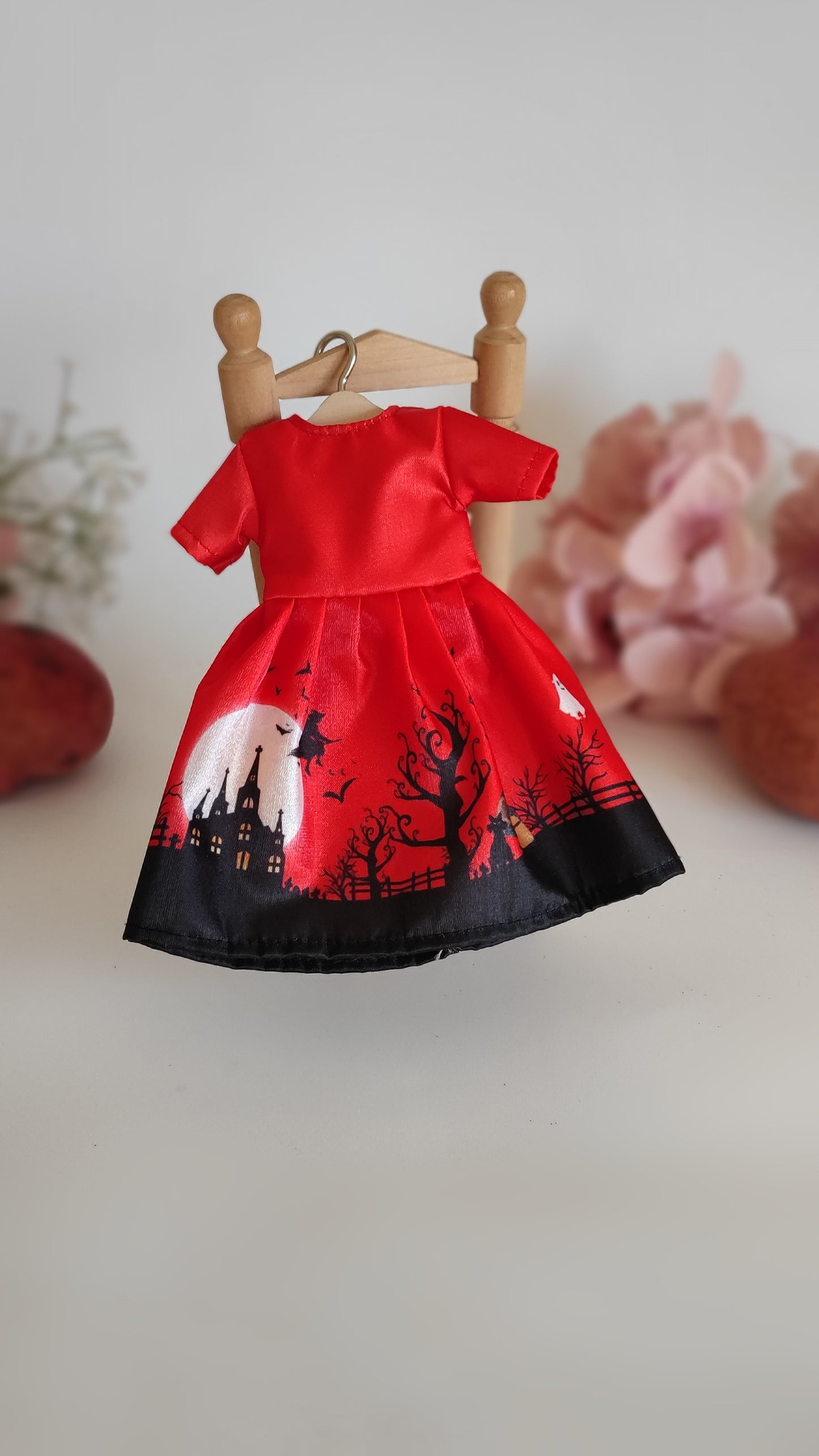 Vestido de muñeca hechicera rojo Drimydolls