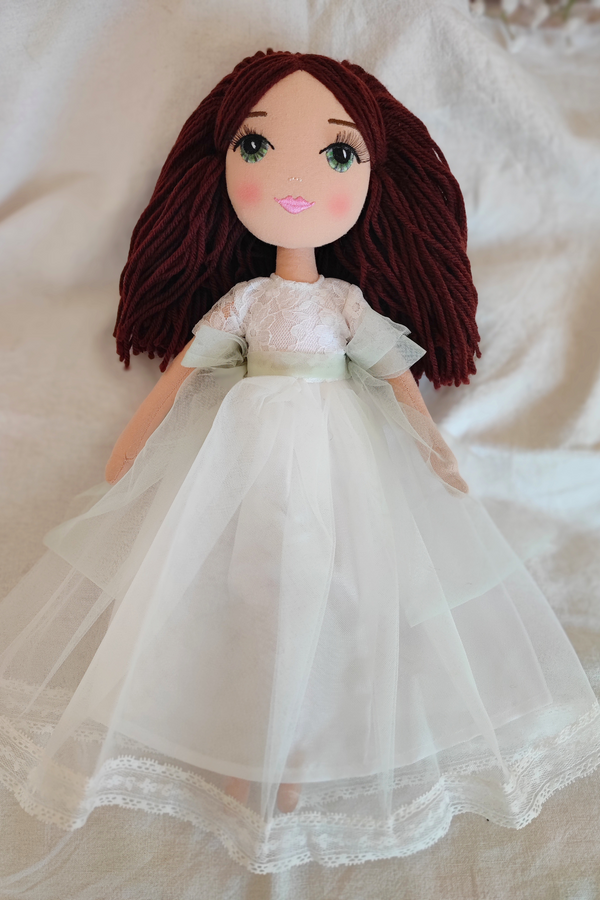 Muñeca De Trapo Selene Para Comunión - Hecha A Mano, Vestido Blanco, 37 Cm, Regalo Para Niñas, Montessori, Sostenible
