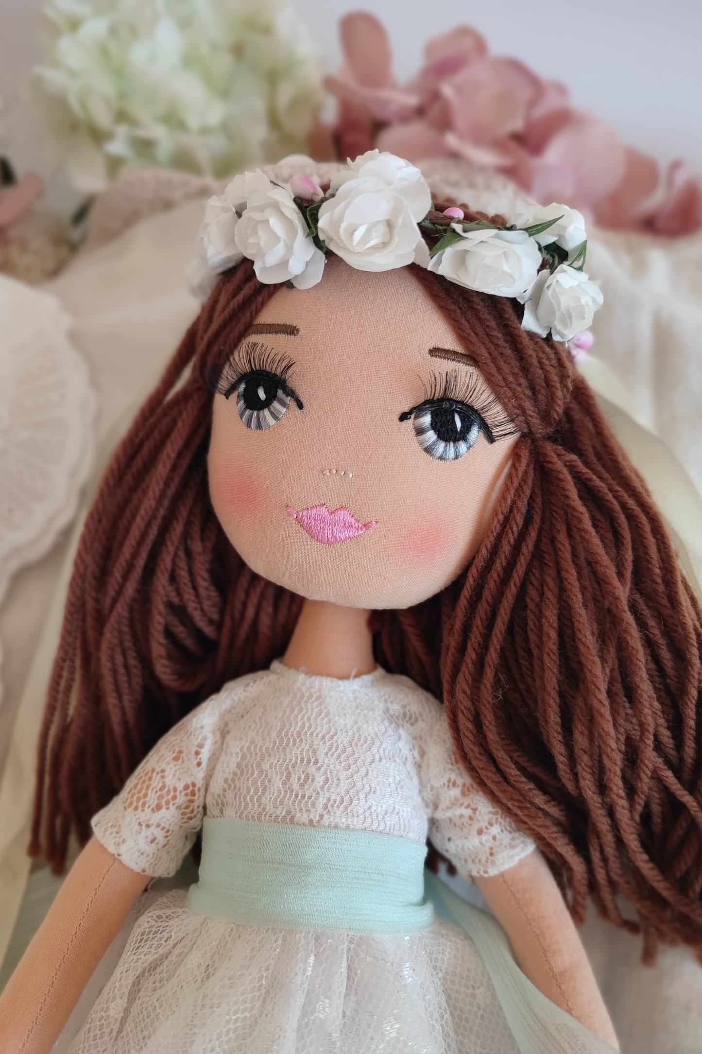 Elige tu Muñeca de Comunión con el Vestido Dalia