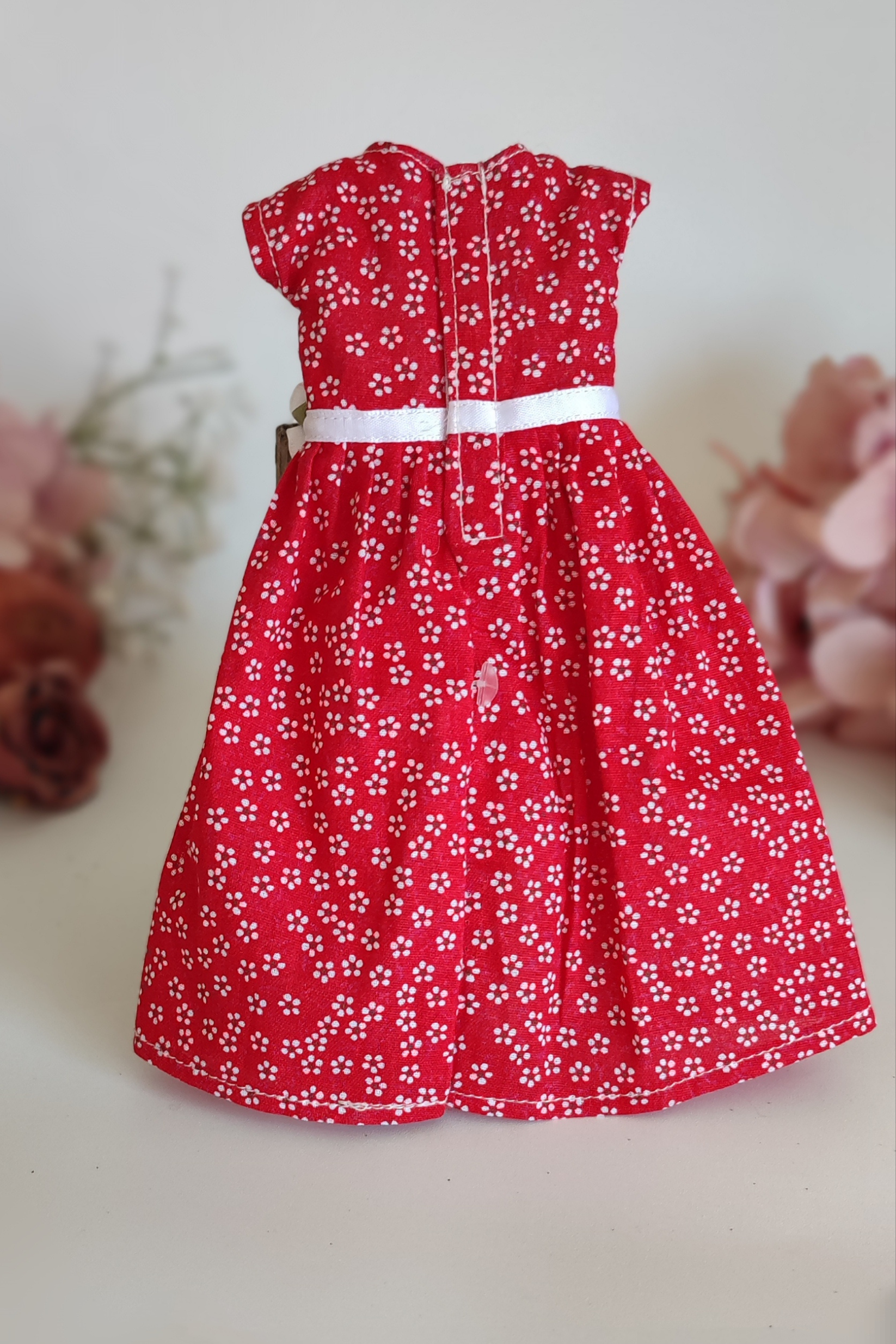 Vestido de muñeca Provenza rojo Drimydolls